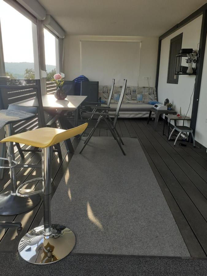 Mobile Home Tina Tisno Exteriér fotografie